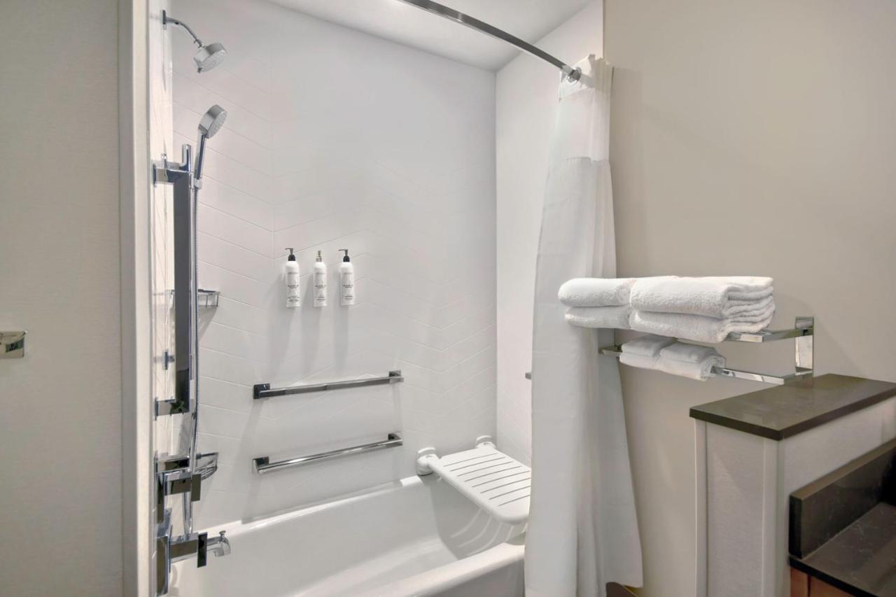 Fairfield By Marriott Inn & Suites Cincinnati North 西切斯特 外观 照片